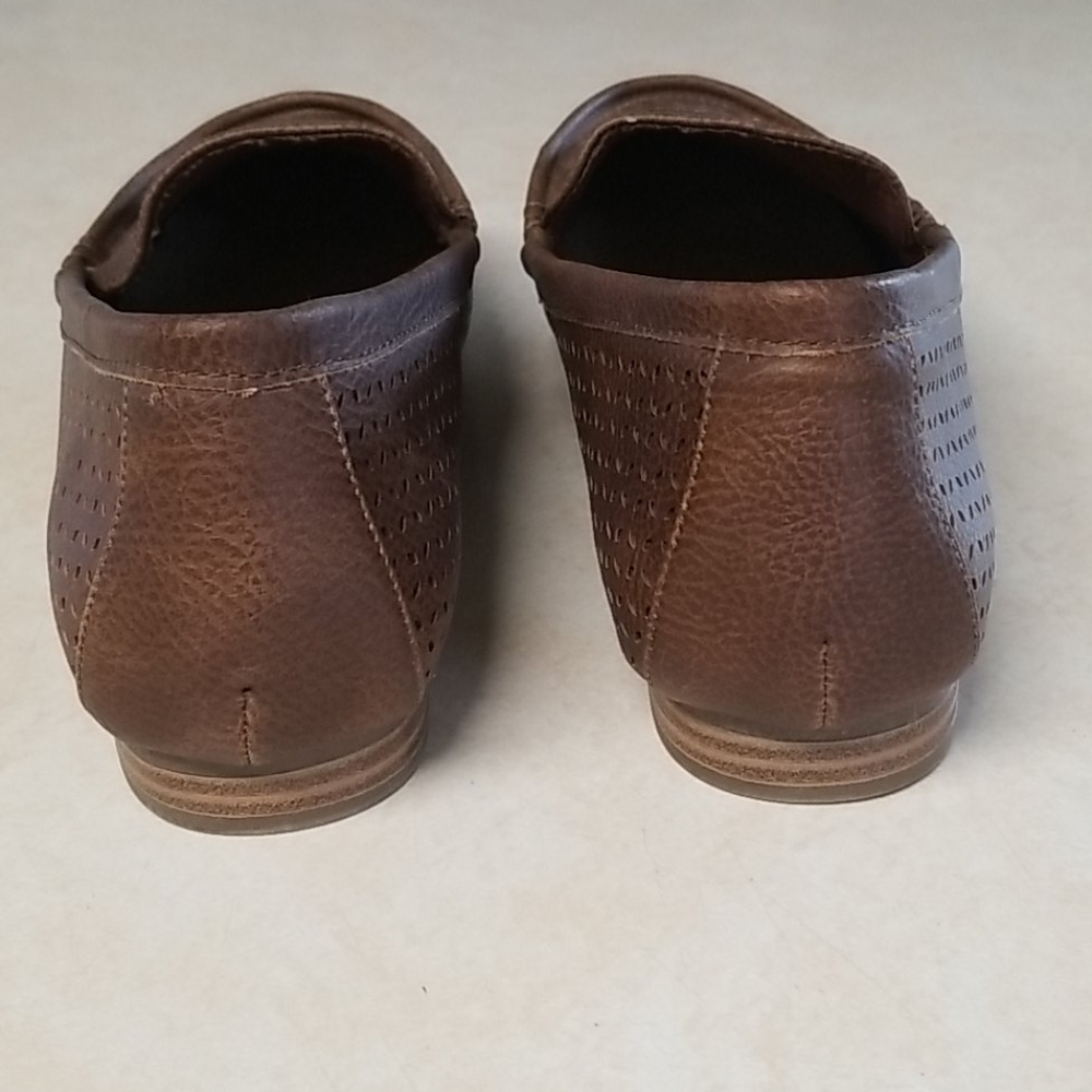 MIA Amore Monaa Women's Loafers Size 9 Brown Perforated Comfort Flats NEW - Picture 6 of 10